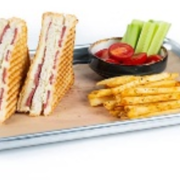 Sucuklu Kaşarlı Tost